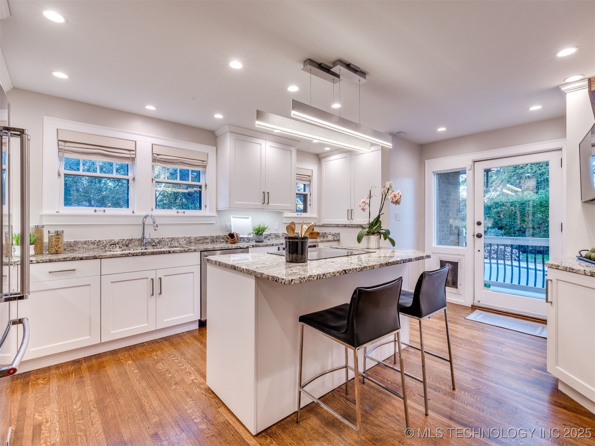 1225 S Owasso Avenue Property Photo 24