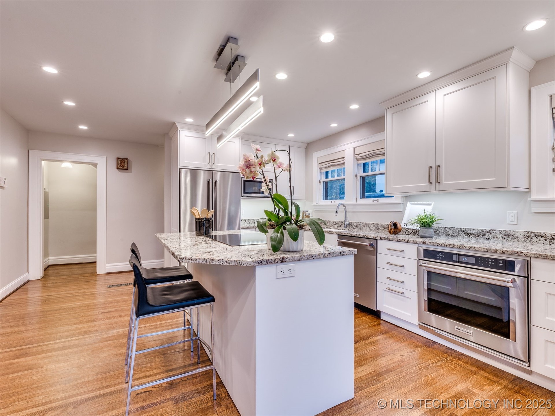 1225 S Owasso Avenue Property Photo 27