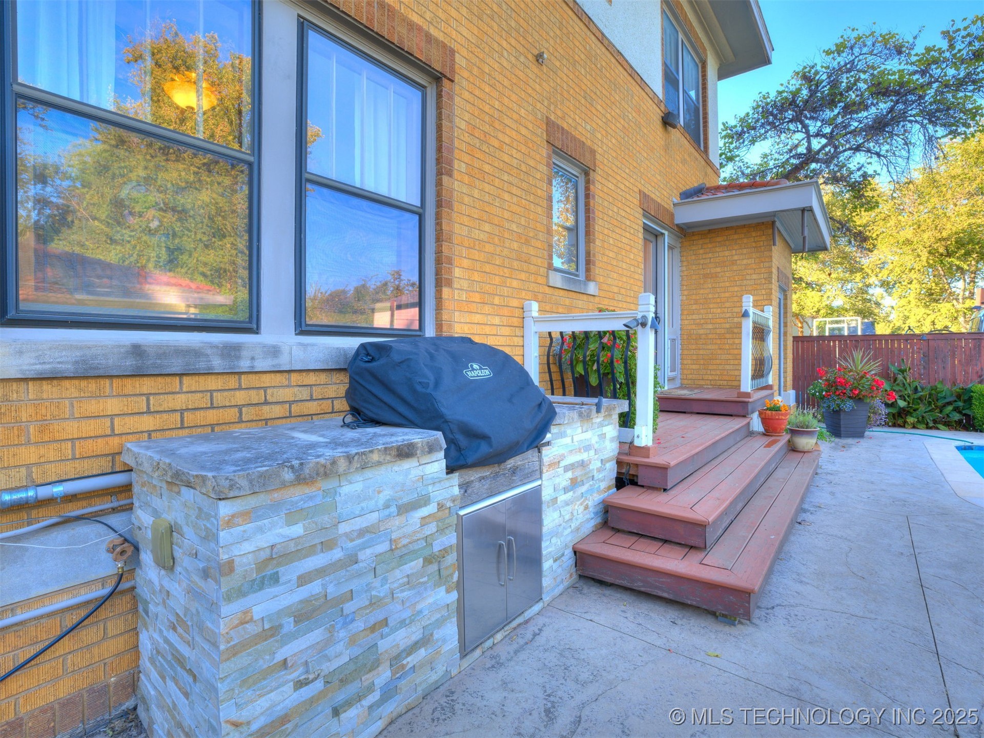 1225 S Owasso Avenue Property Photo 75