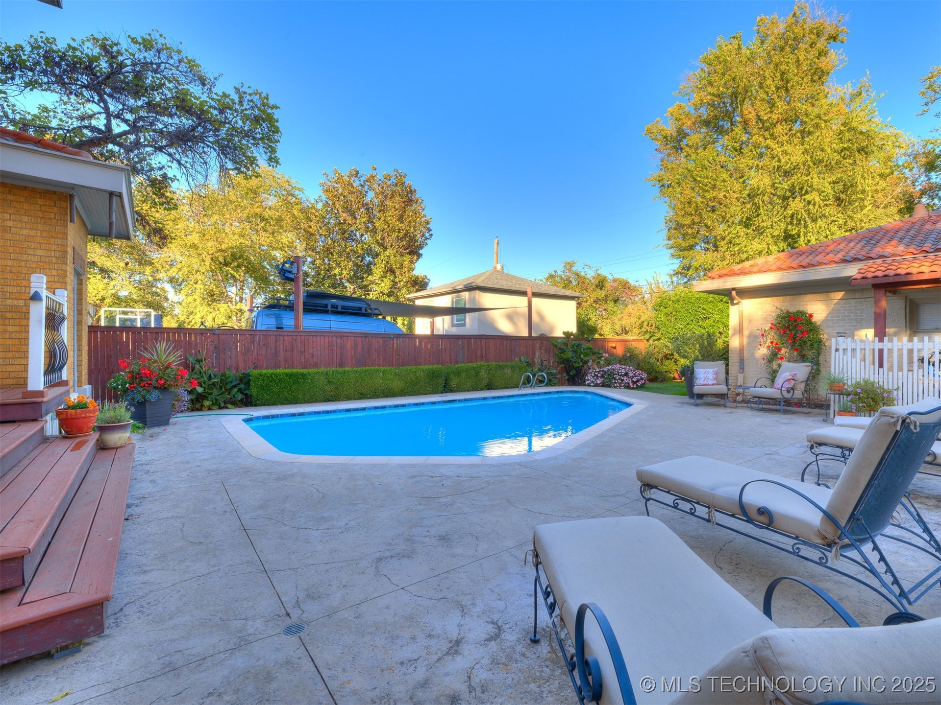 1225 S Owasso Avenue Property Photo 76