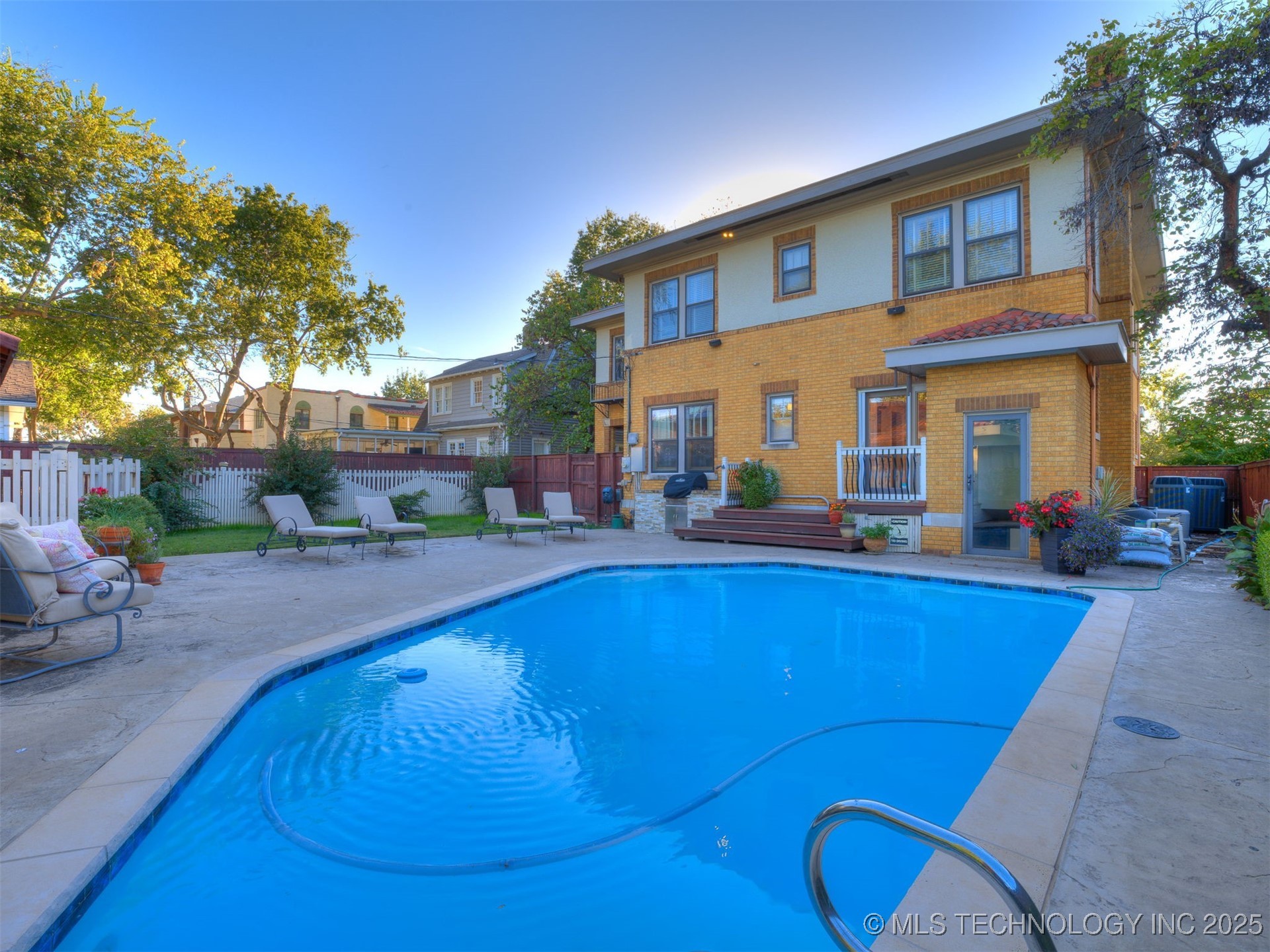 1225 S Owasso Avenue Property Photo 78