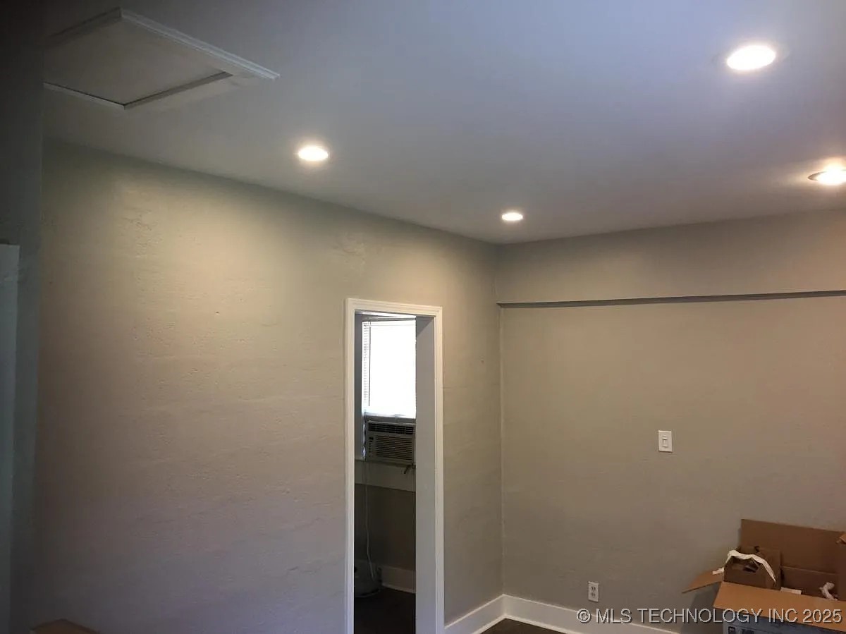 1225 S Owasso Avenue Property Photo 92