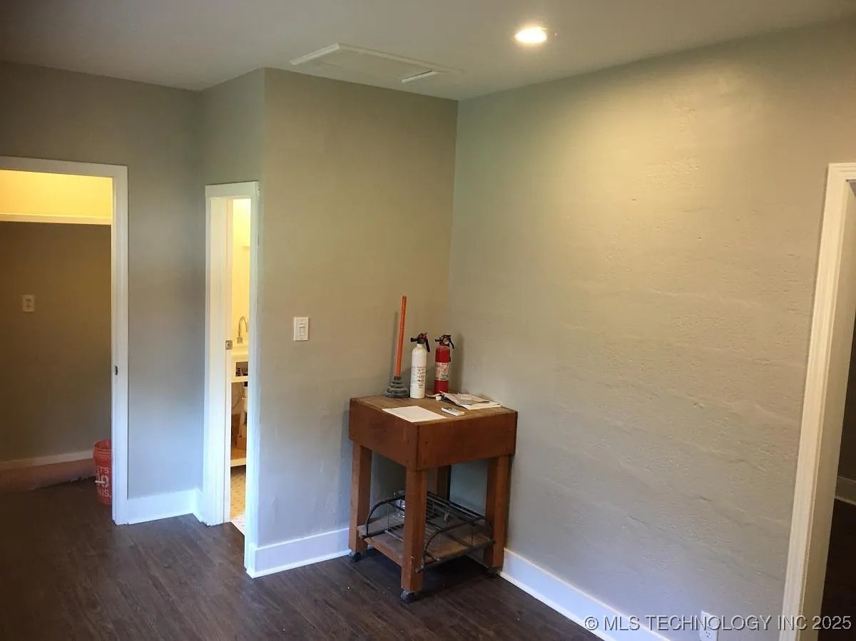 1225 S Owasso Avenue Property Photo 93