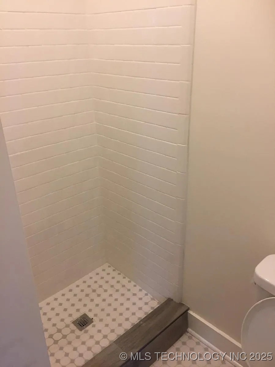 1225 S Owasso Avenue Property Photo 98