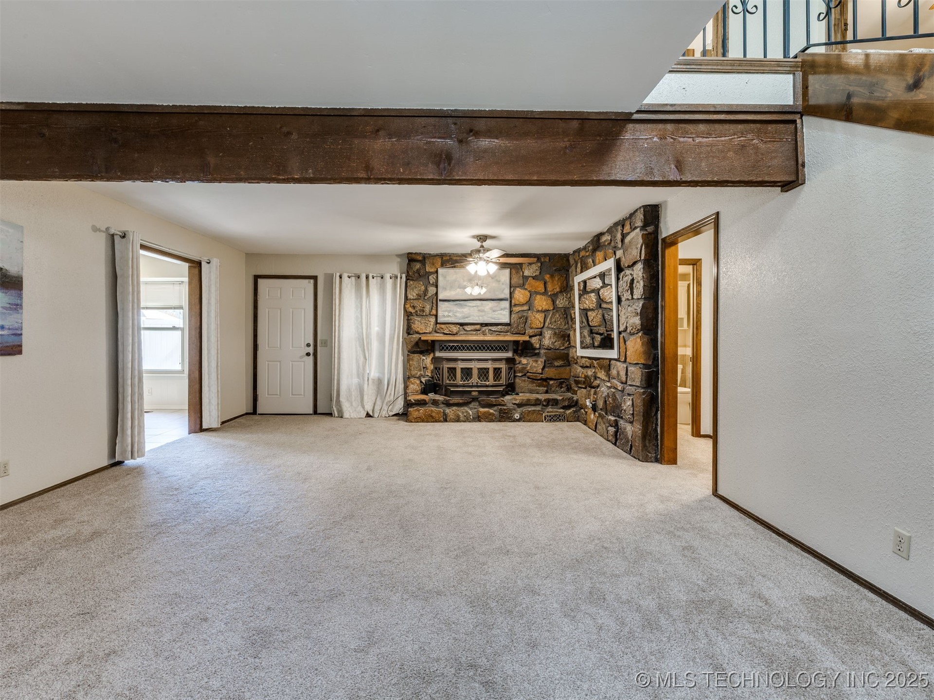 3405 E Louisville Street Property Photo 4