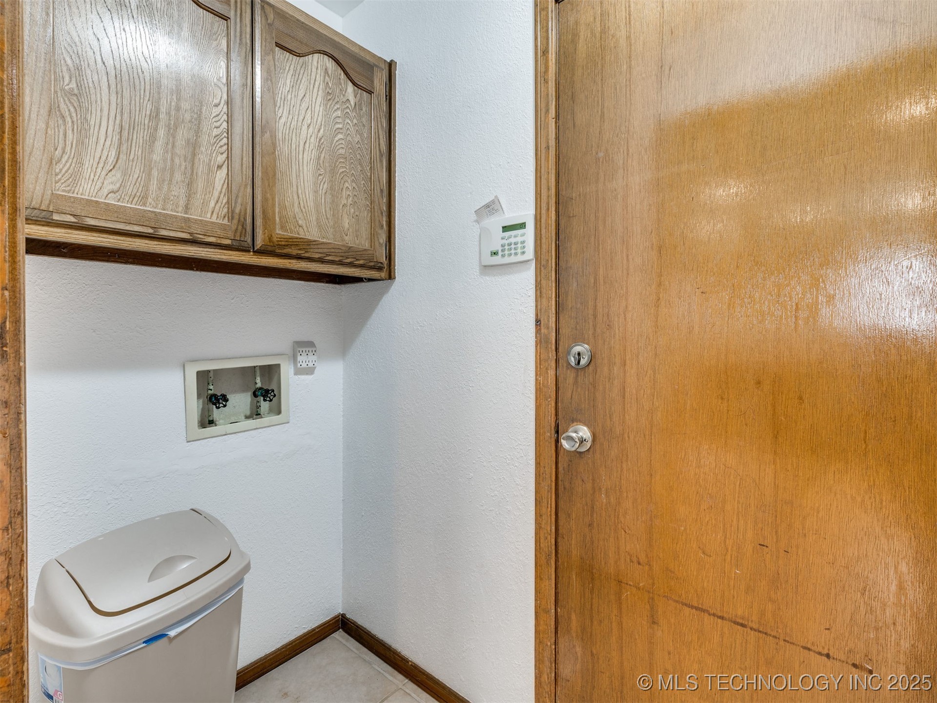 3405 E Louisville Street Property Photo 8