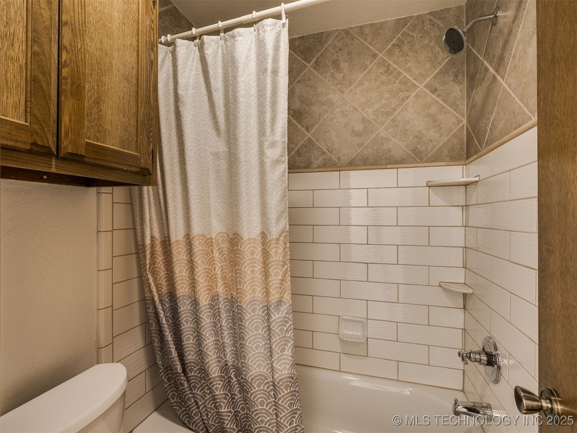 3405 E Louisville Street Property Photo 18