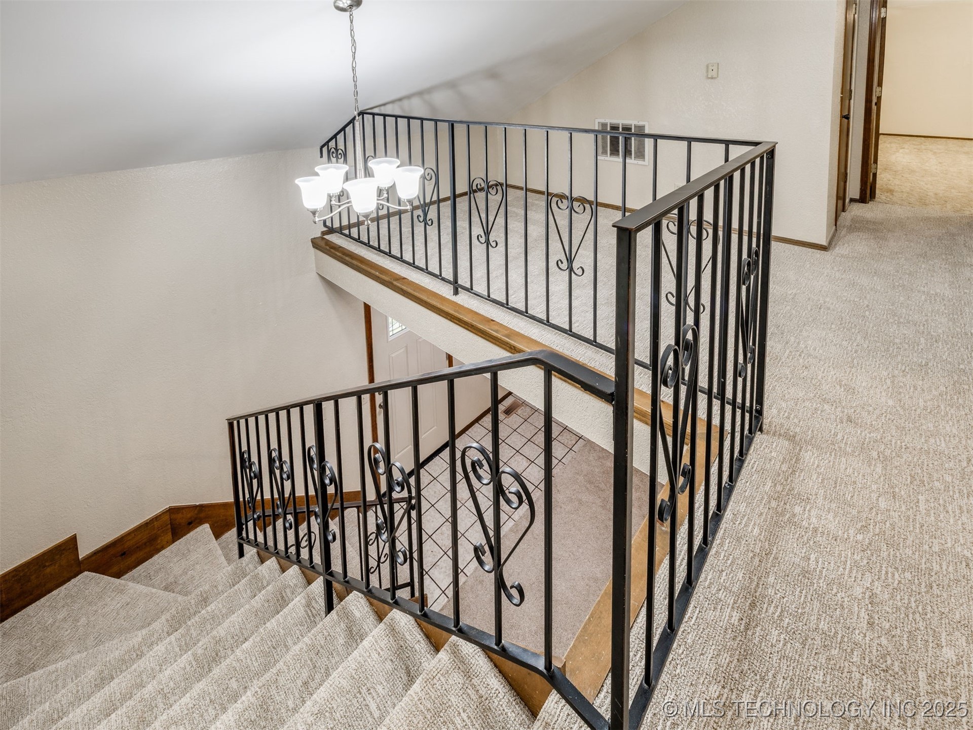 3405 E Louisville Street Property Photo 31