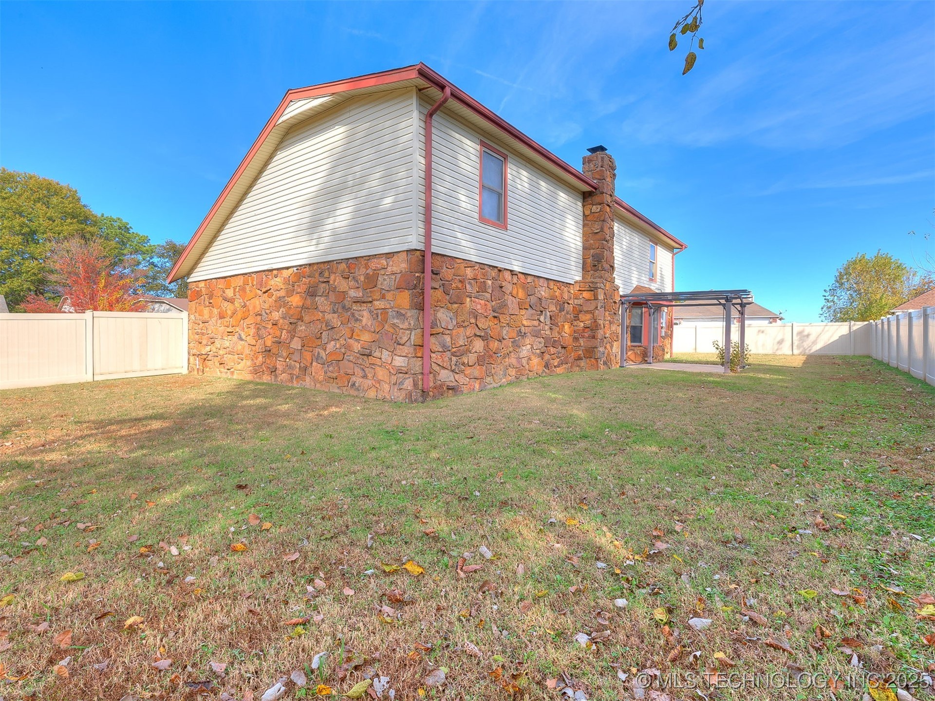 3405 E Louisville Street Property Photo 34