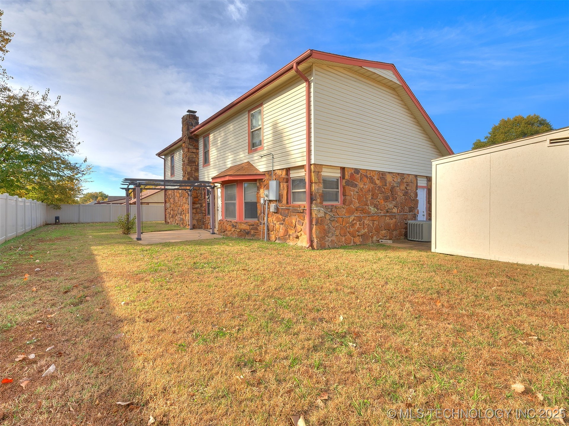 3405 E Louisville Street Property Photo 35