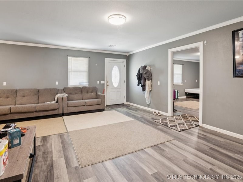 474825 E 771 Road Property Photo 4