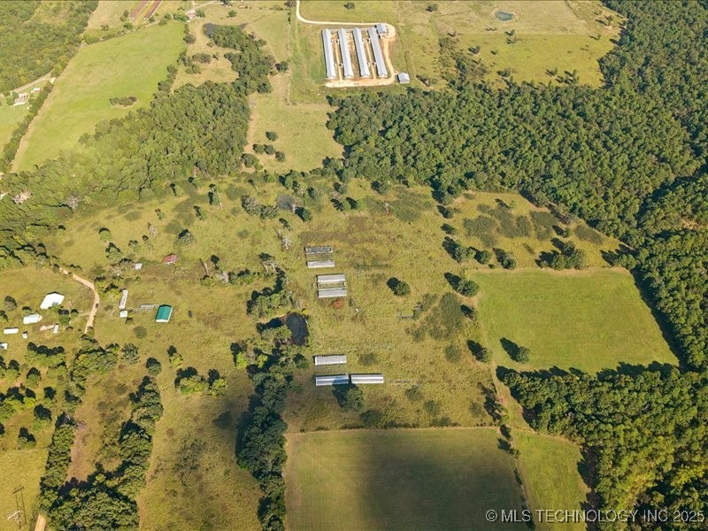 474825 E 771 Road Property Photo 22