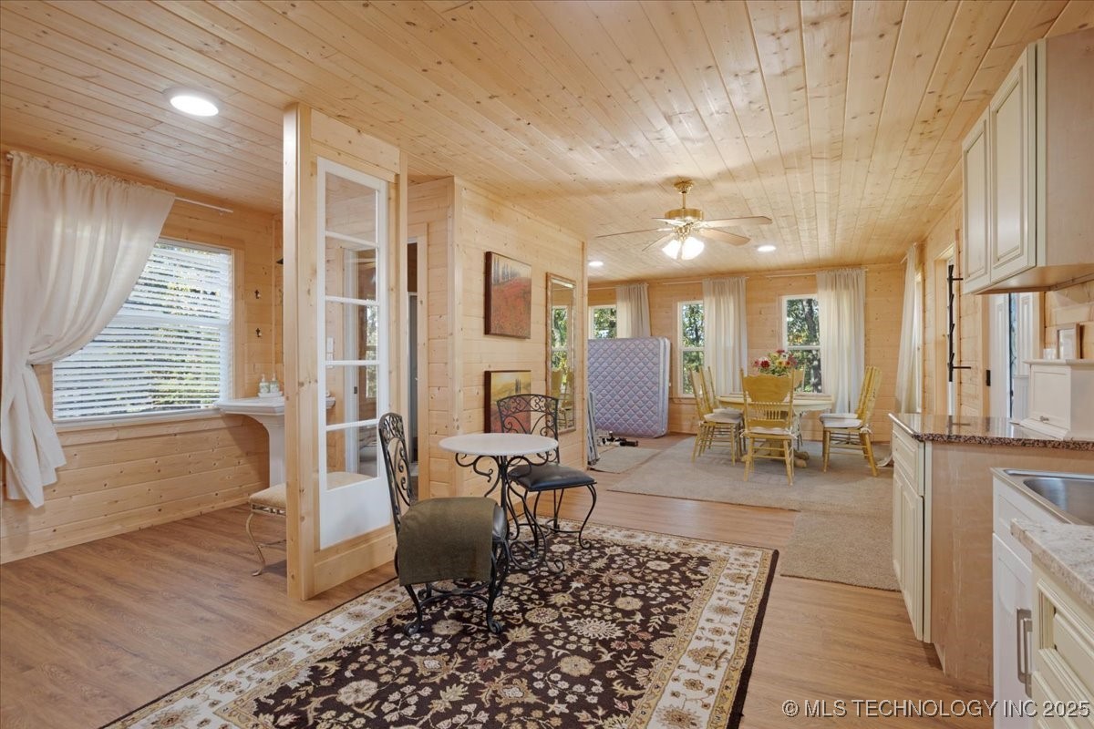 187475 N 4138 Property Photo 14