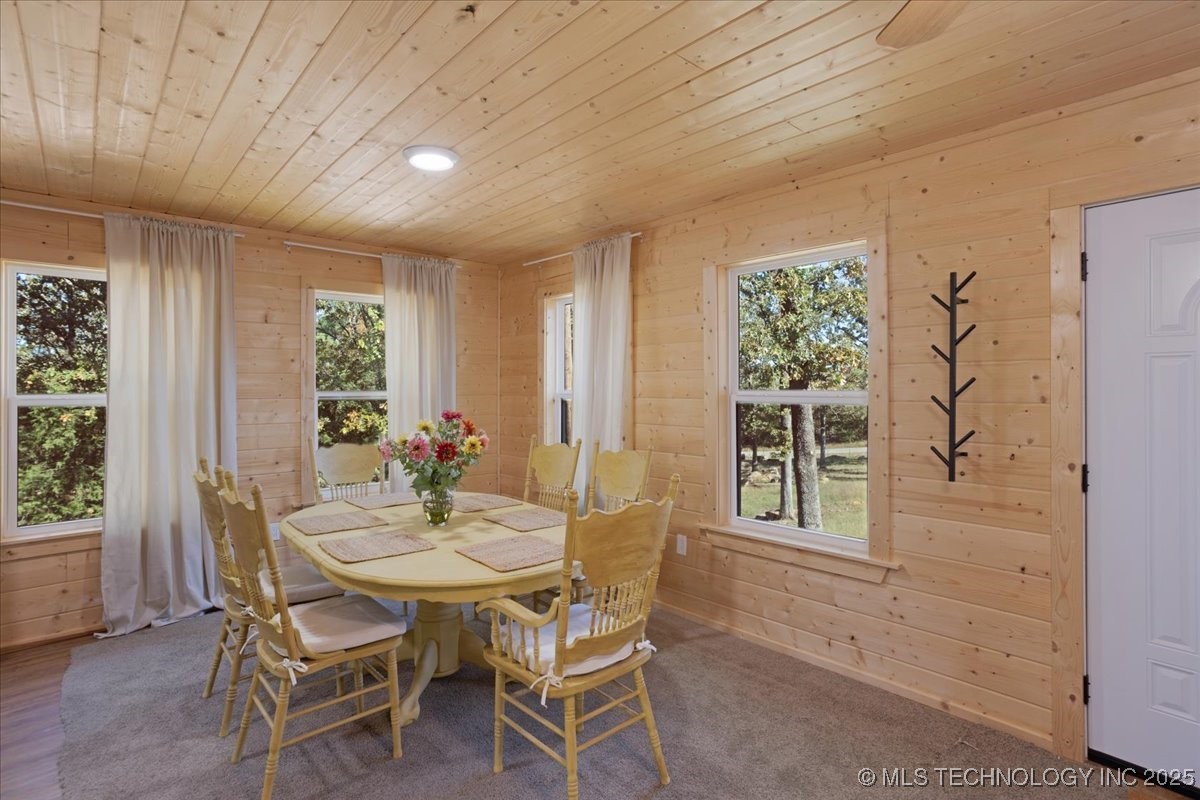 187475 N 4138 Property Photo 17