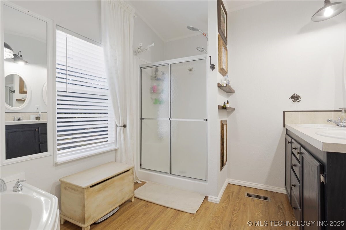 187475 N 4138 Property Photo 24