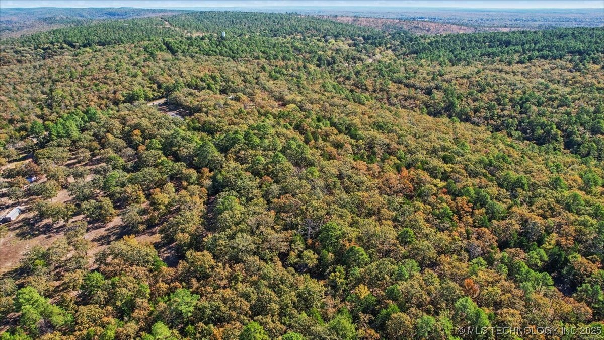 187475 N 4138 Property Photo 42