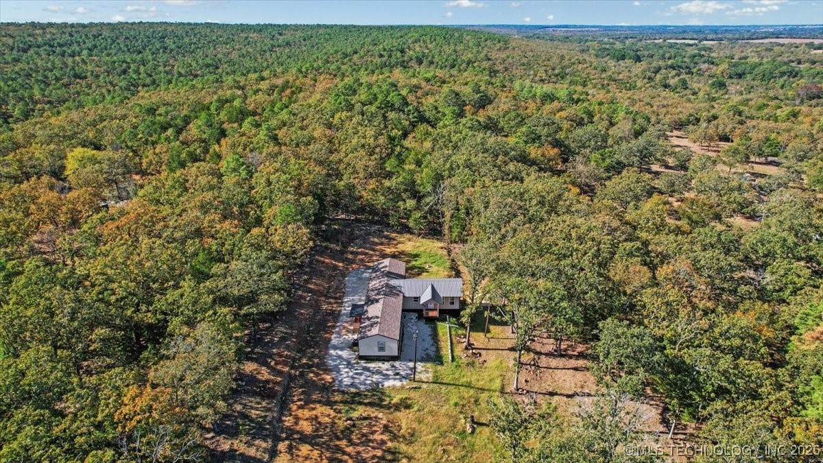 187475 N 4138 Property Photo 47