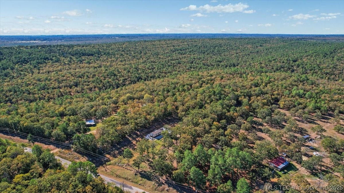 187475 N 4138 Property Photo 49