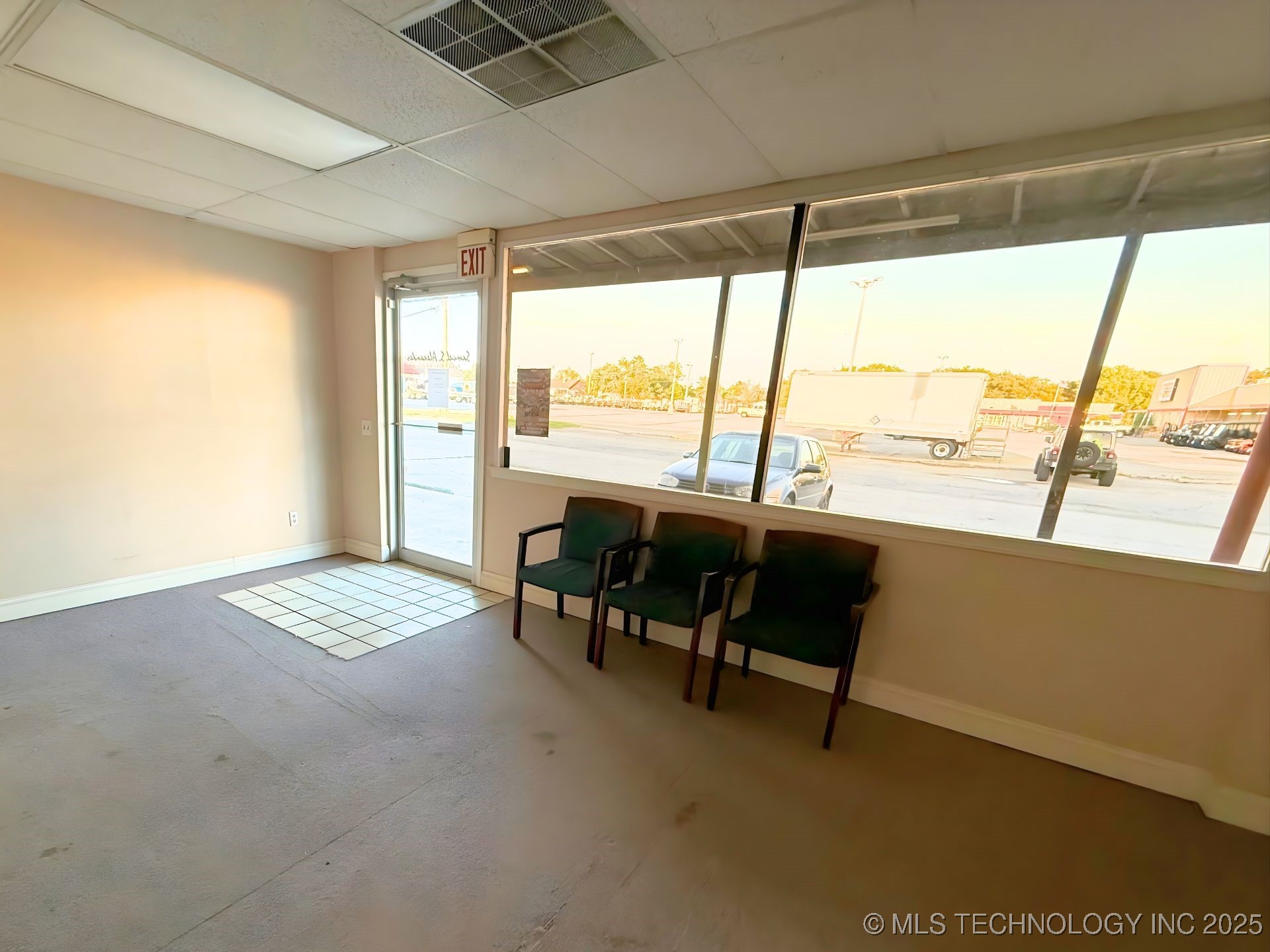 306 S Hayes Avenue Property Photo 4