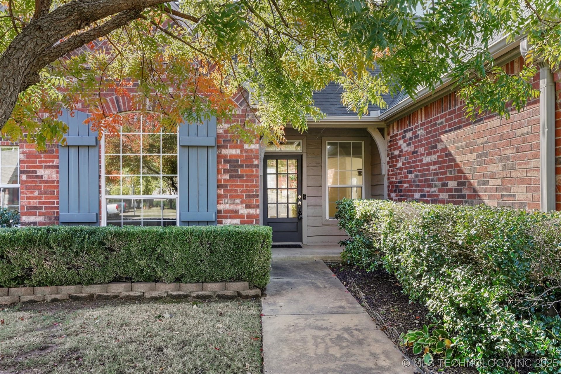 9632 E 118th Place S Property Photo 3