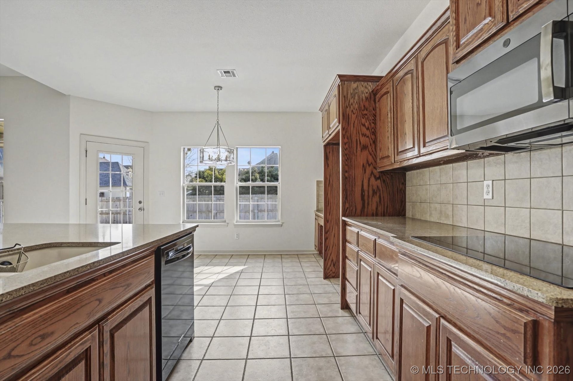 9632 E 118th Place S Property Photo 19