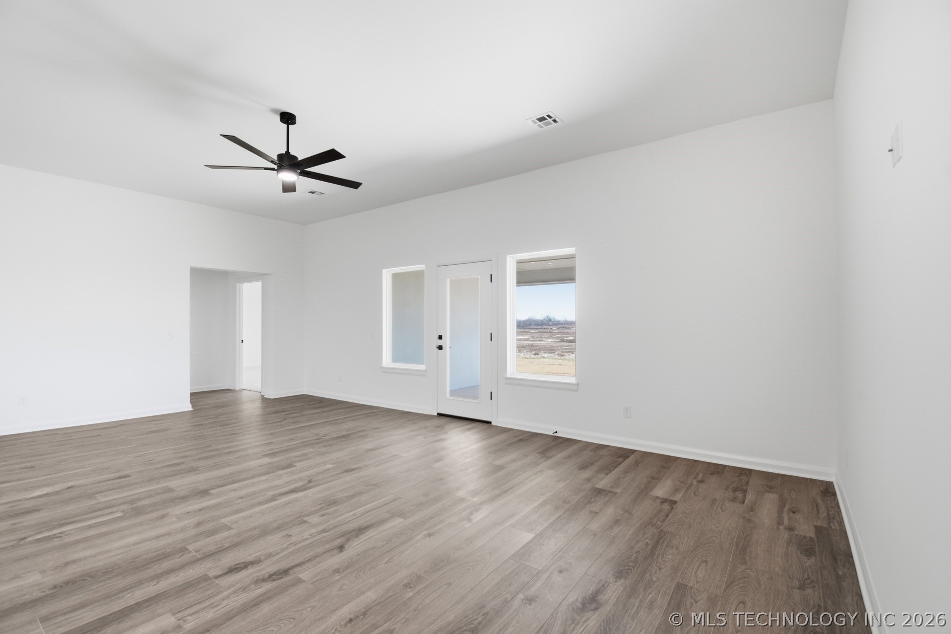 10316 E 132nd Street S Property Photo 4