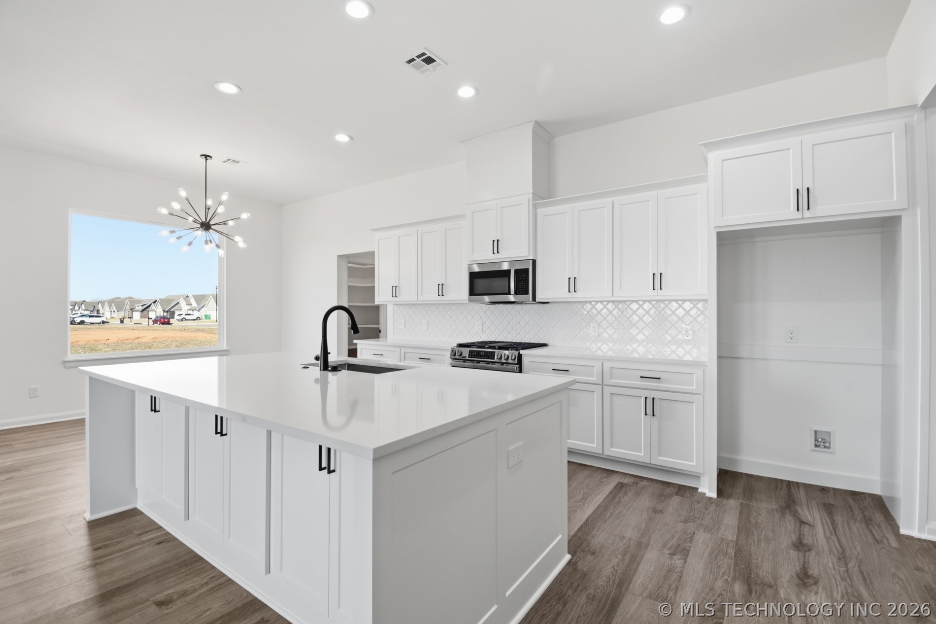 10316 E 132nd Street S Property Photo 8