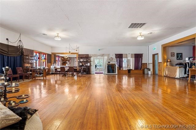 4225 W 5th Street Property Photo 9