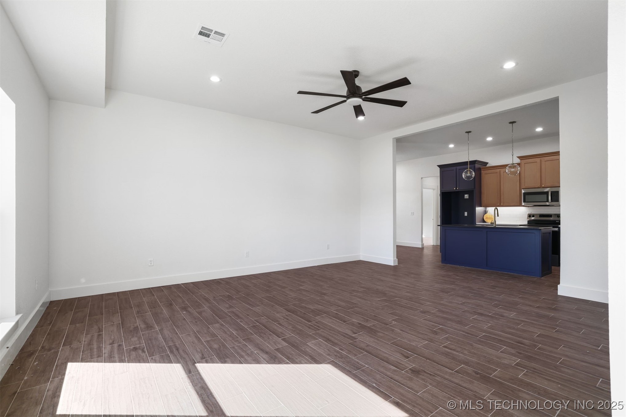 849 Beretta Boulevard Property Photo 9