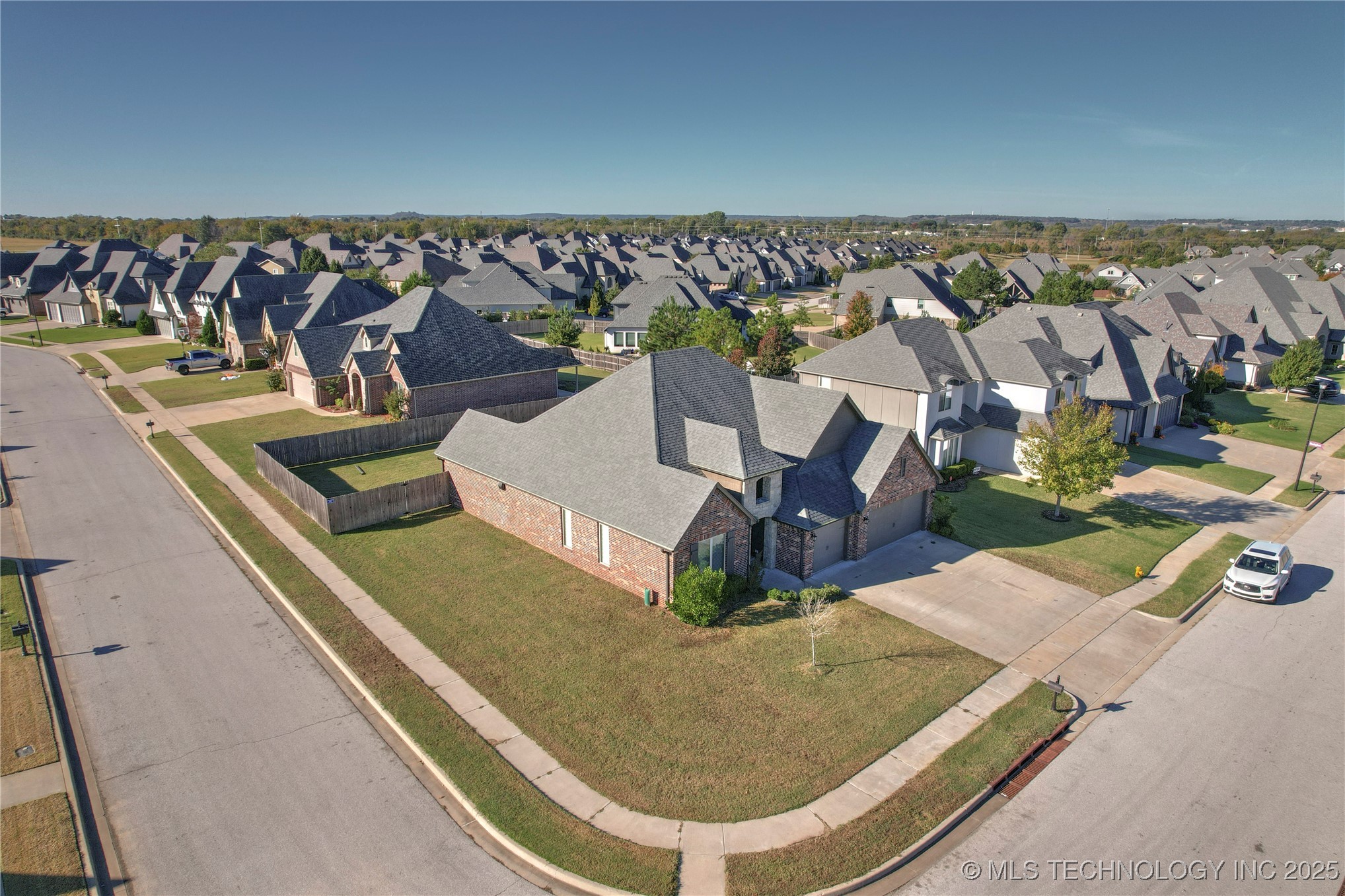 136 E 128th Place S Property Photo 40