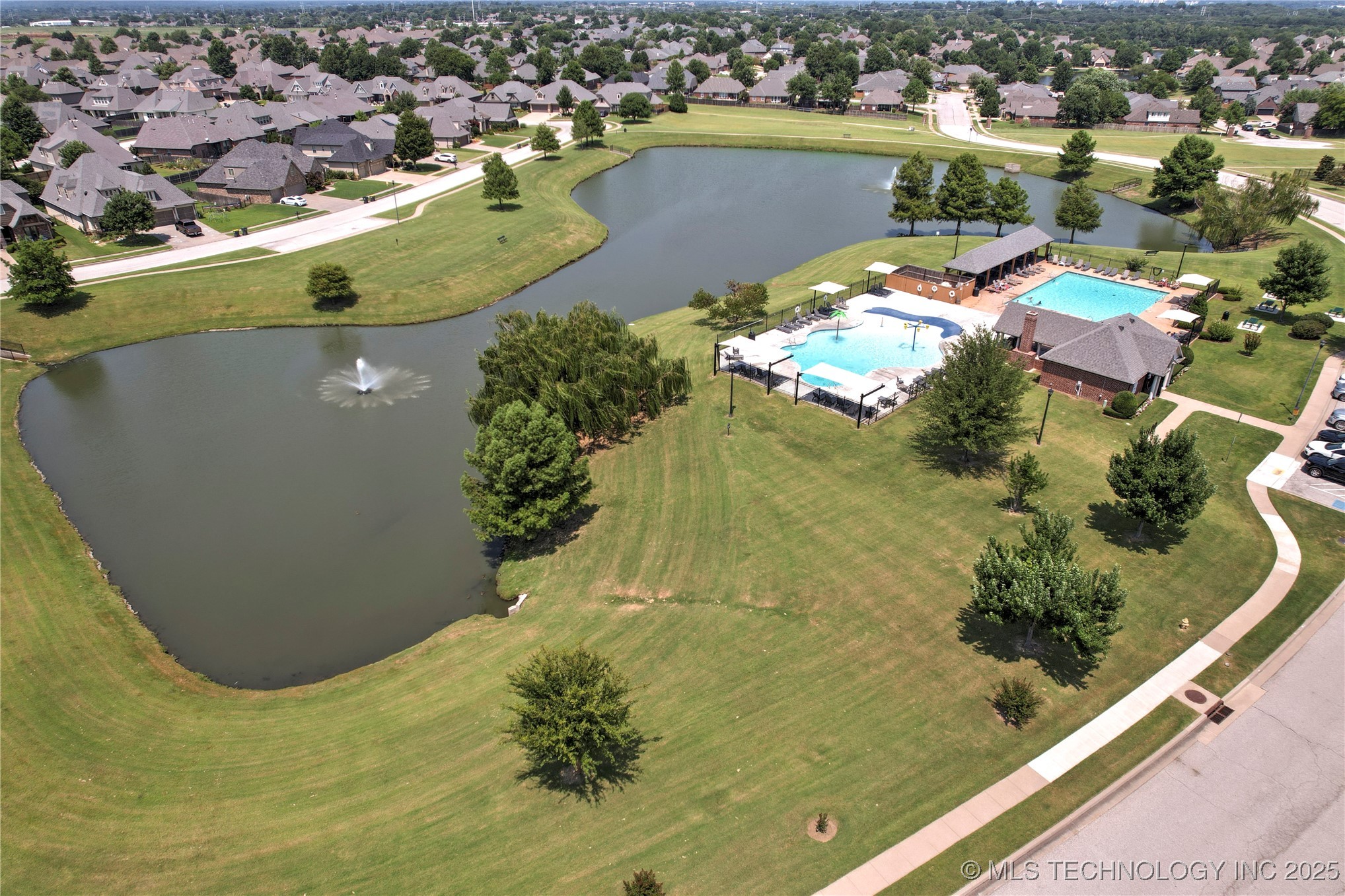 136 E 128th Place S Property Photo 45