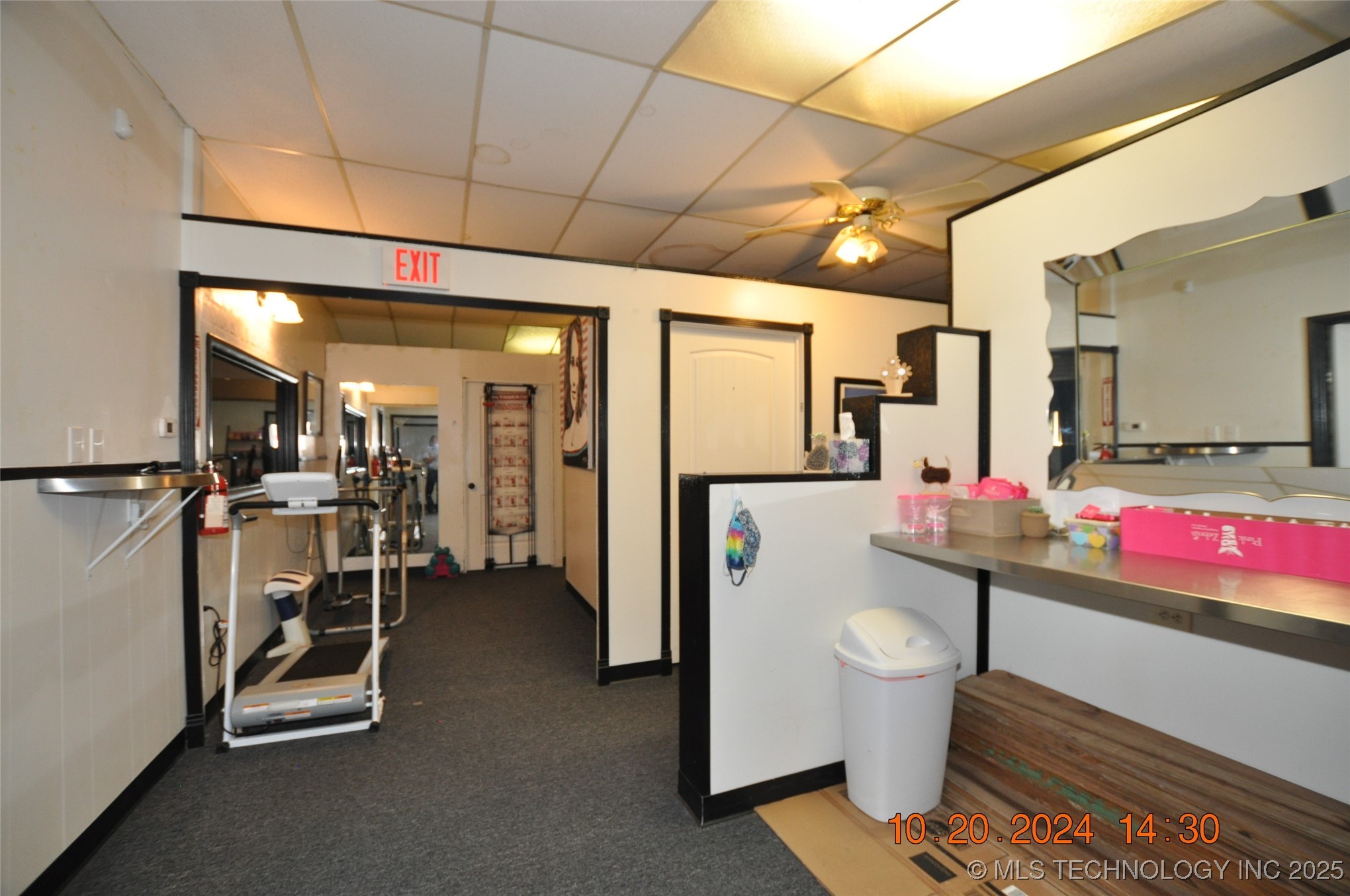 15890 E Pine Street Property Photo 6