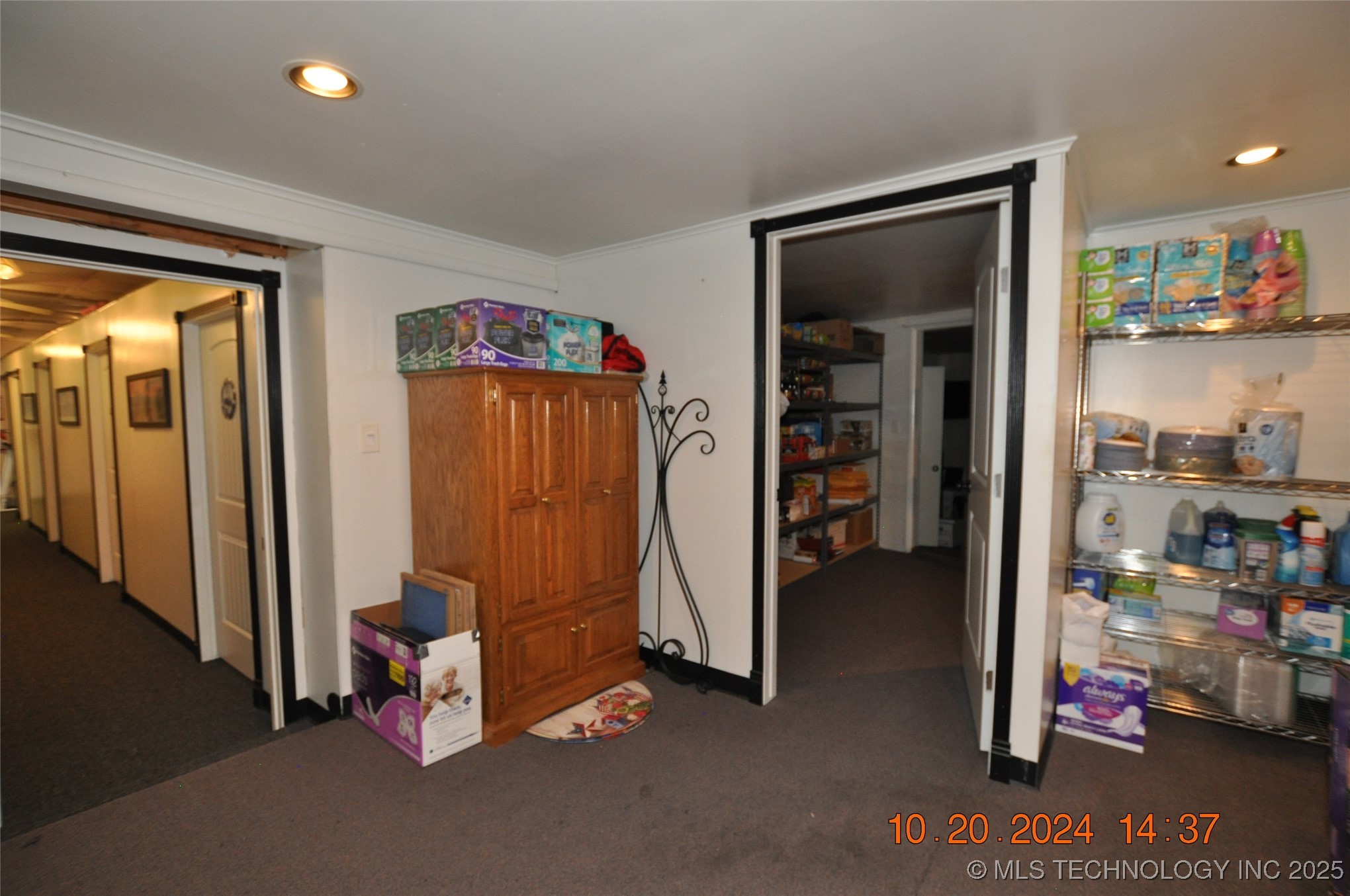 15890 E Pine Street Property Photo 14