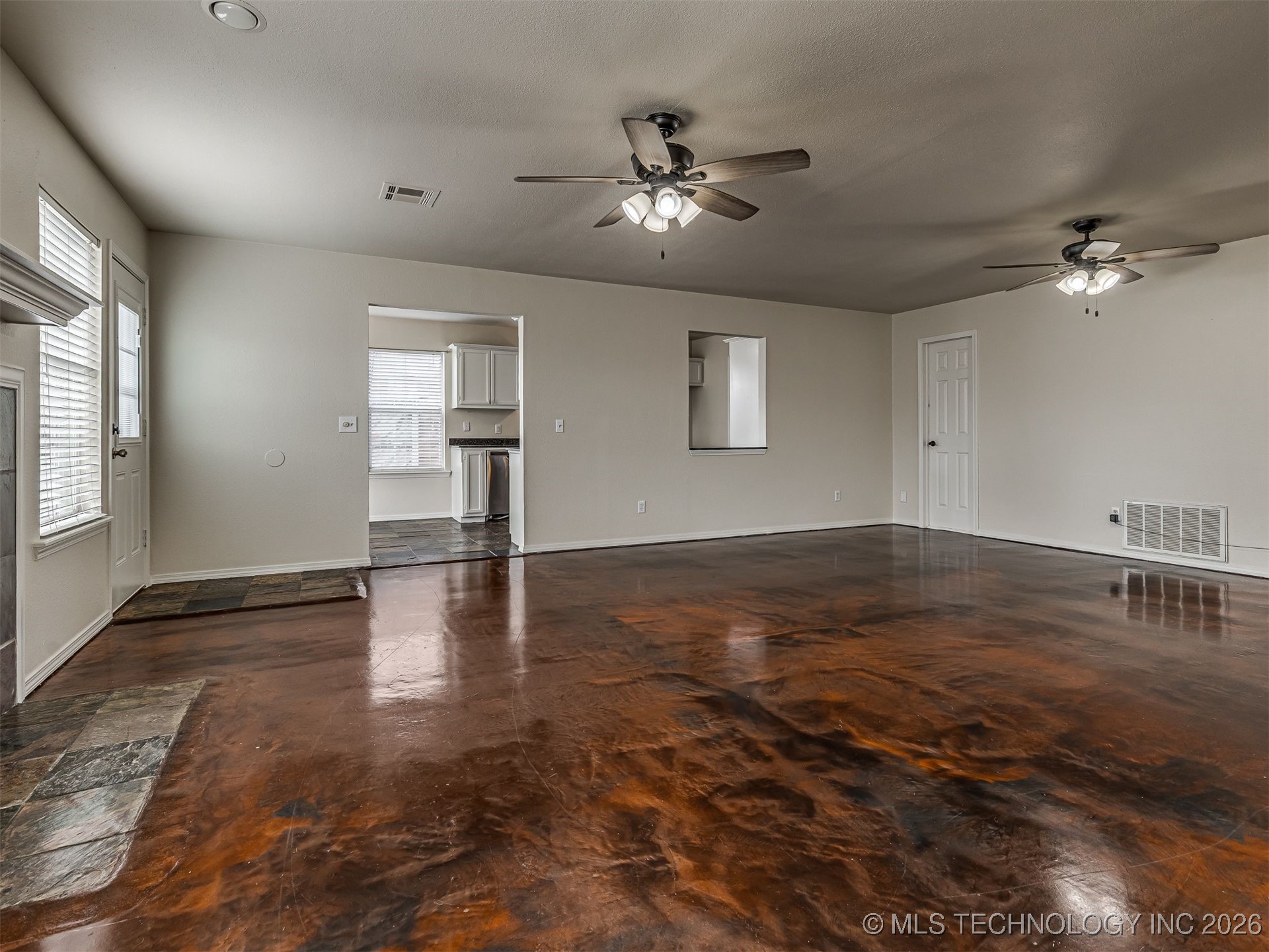 1817 W Inglewood Street Property Photo 7