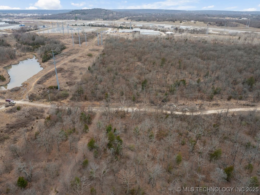 S 65th West Avenue Property Photo 8