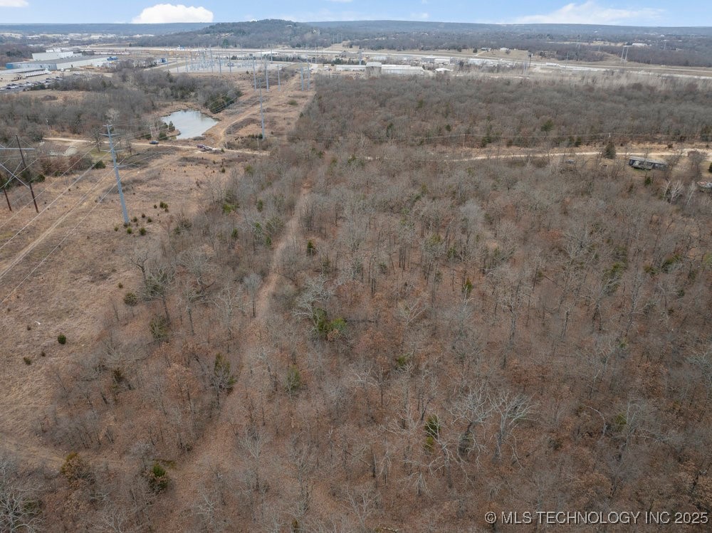 S 65th West Avenue Property Photo 9