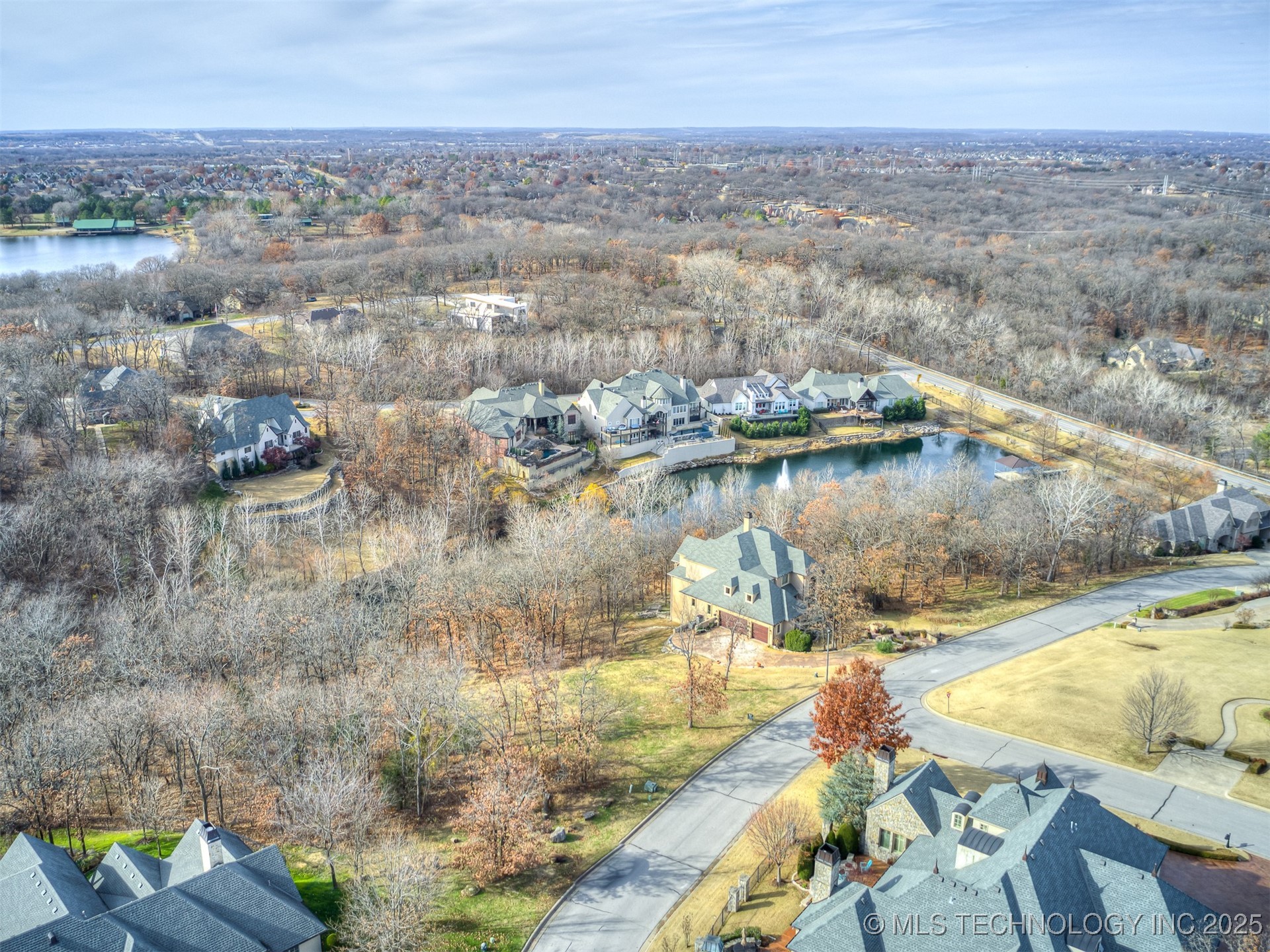 12212 S 14th Court Property Photo 4