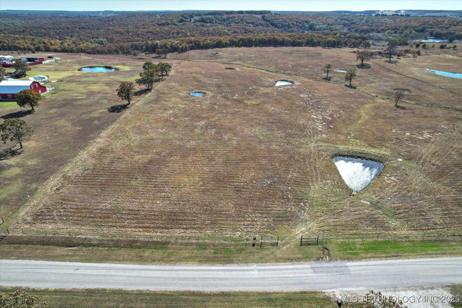 161 County Road 2280 Property Photo 14