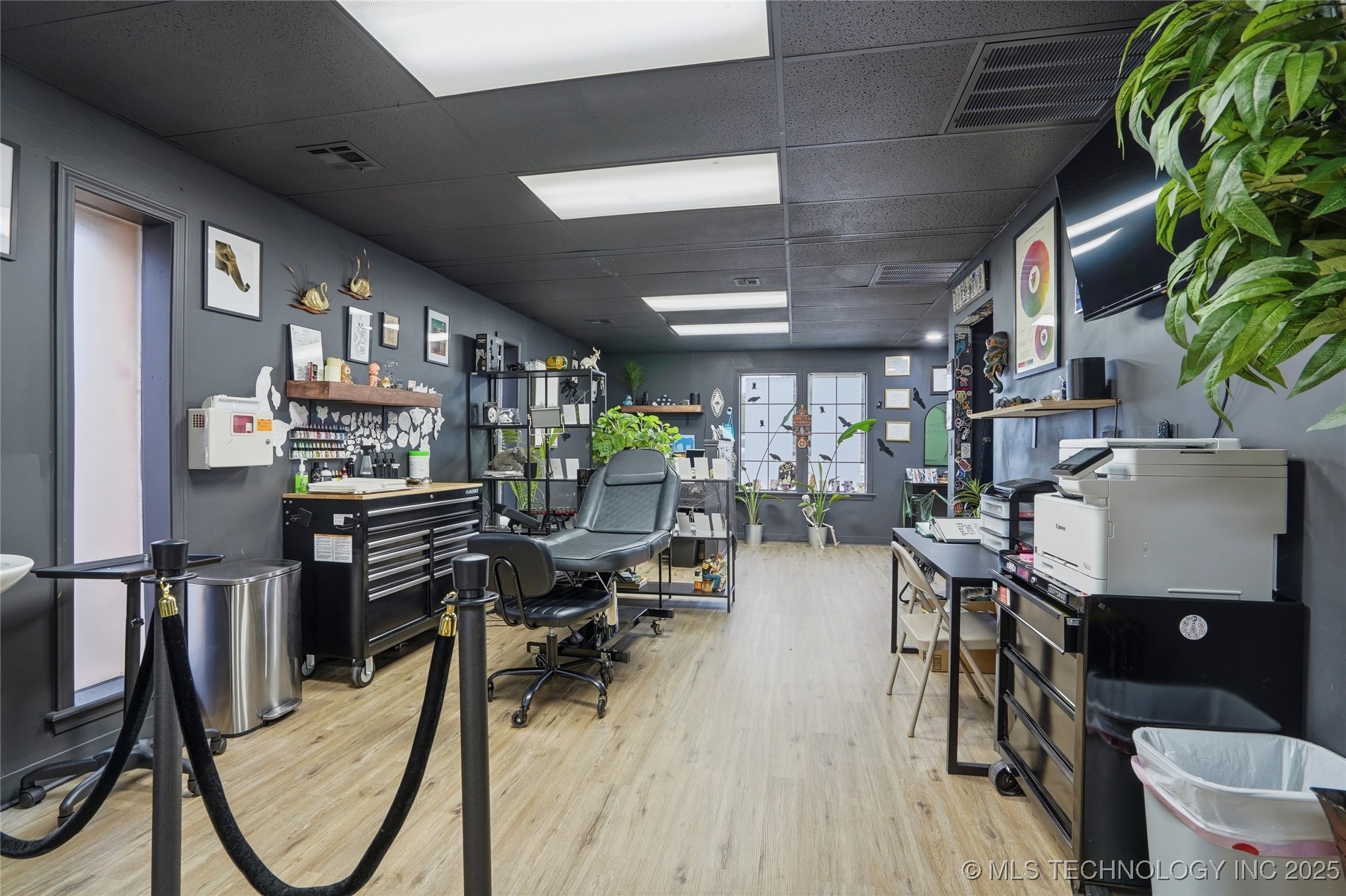 3227 S Lakewood Avenue Property Photo 29