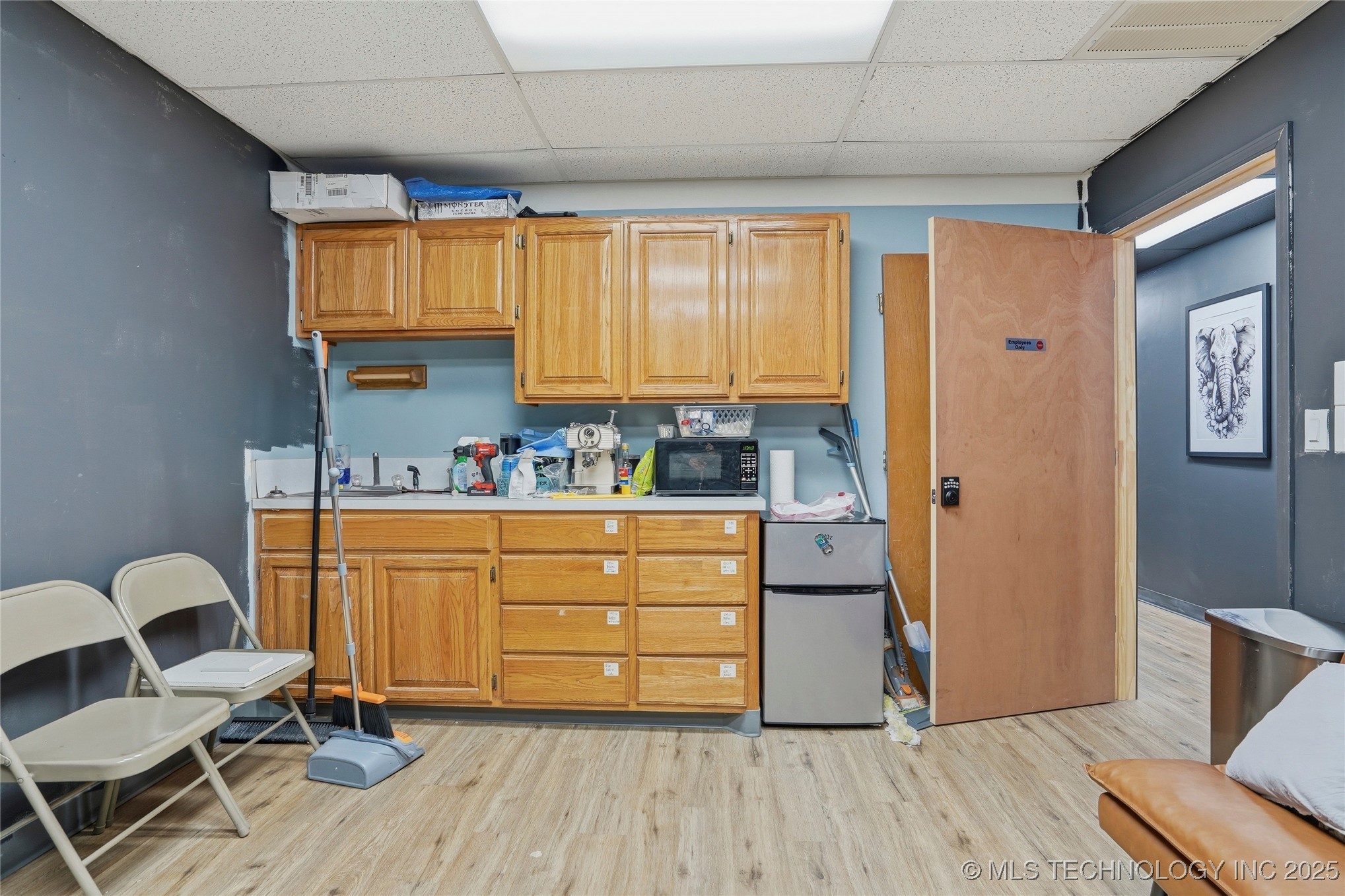 3227 S Lakewood Avenue Property Photo 32