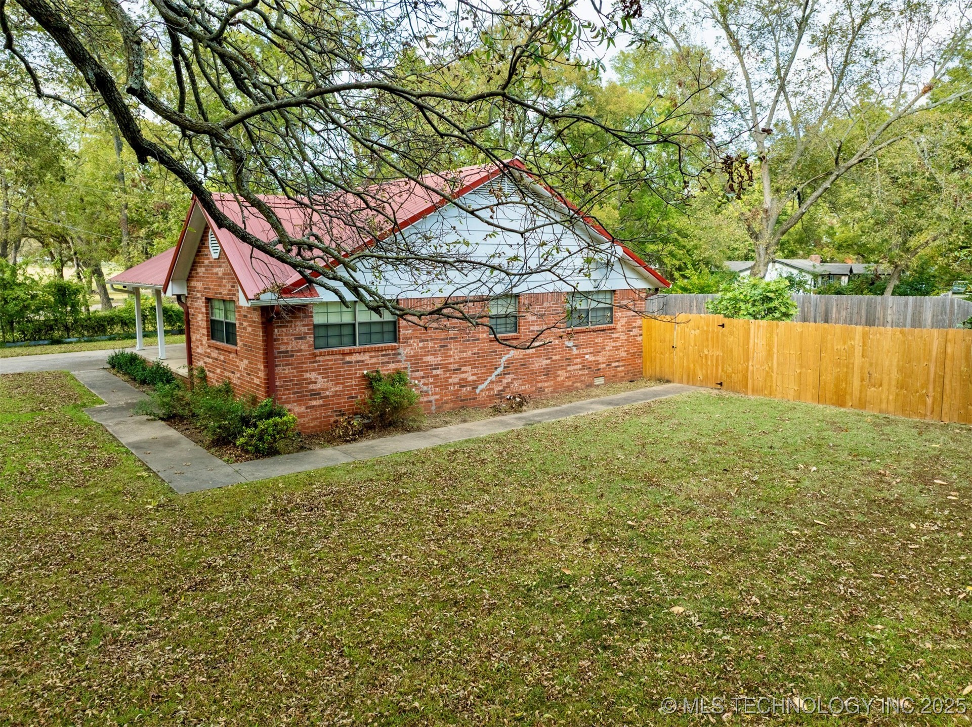 101 Park Drive Property Photo 3