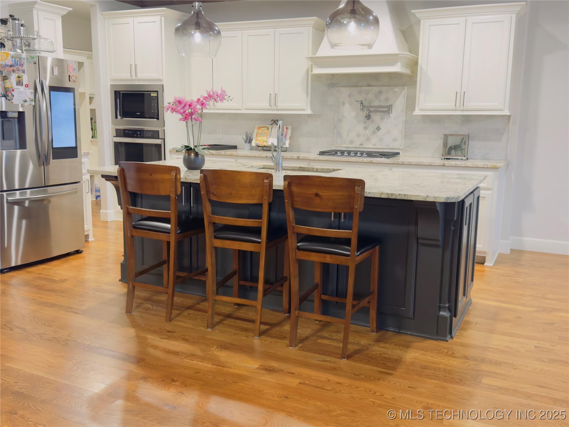 12419 S 102nd East Avenue Property Photo 9