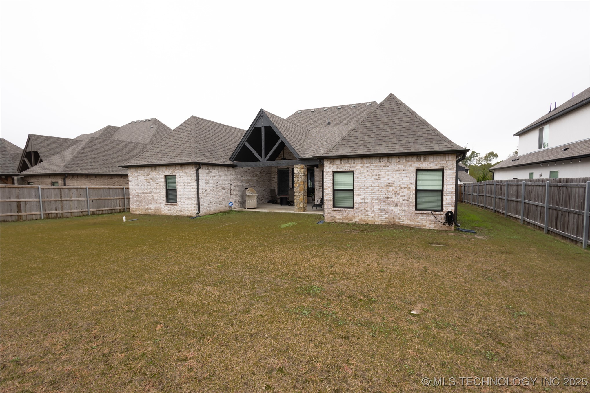 12419 S 102nd East Avenue Property Photo 25