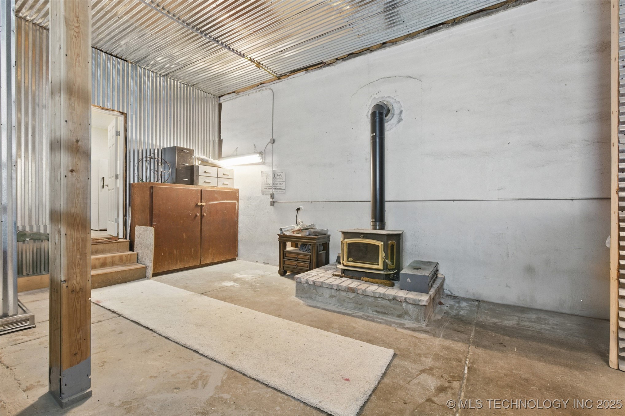 111 E Broadway Avenue Property Photo 10