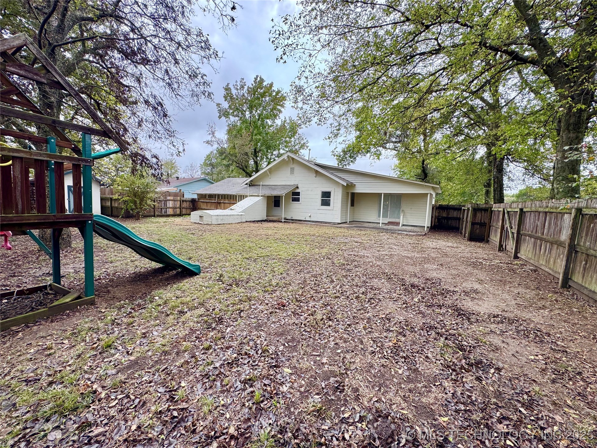 820 N Broadway Avenue Property Photo 13