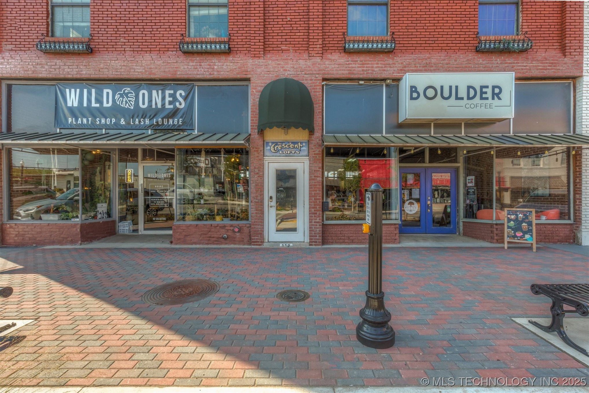 118 N Main Street Property Photo 3