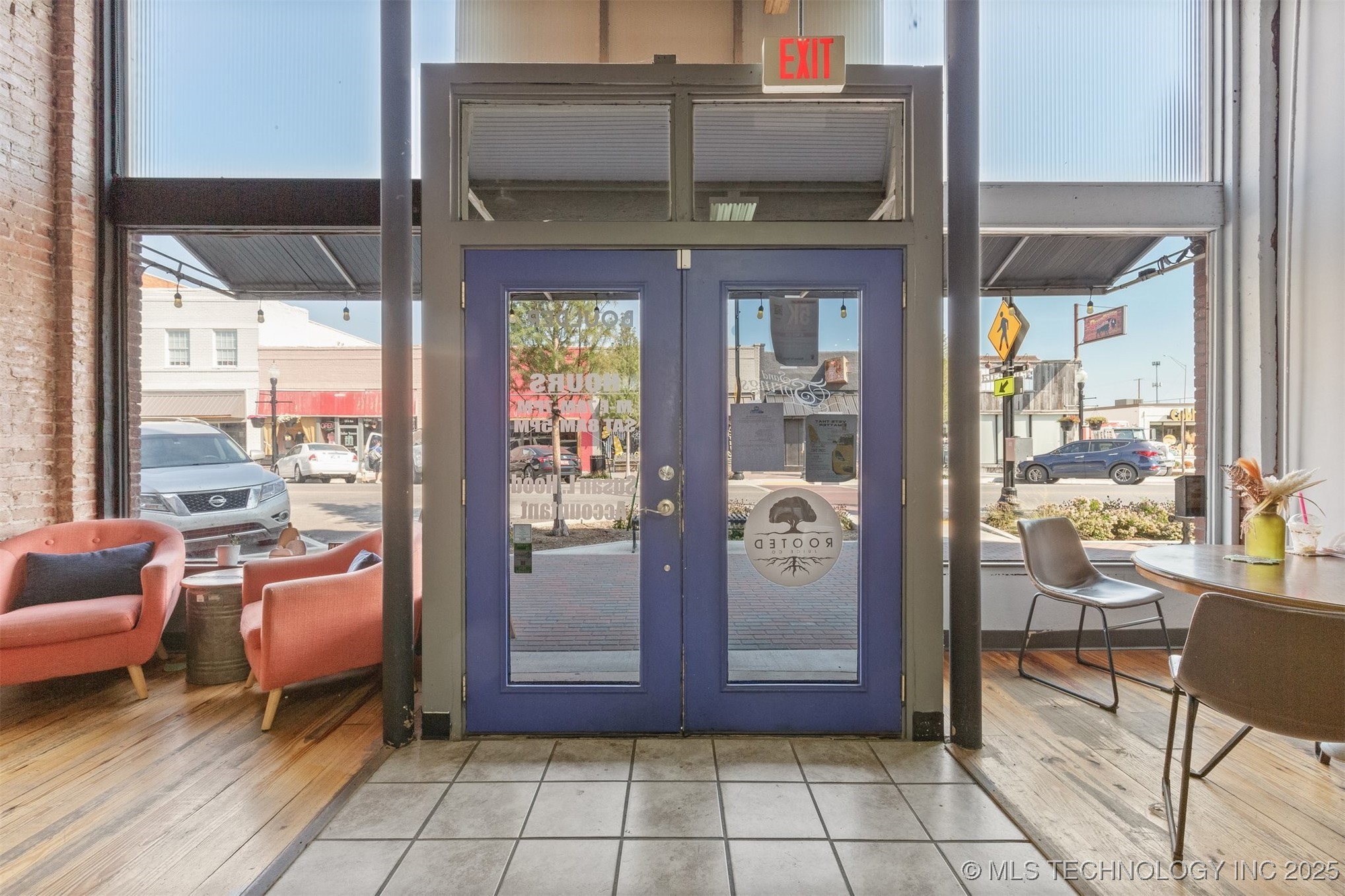 118 N Main Street Property Photo 7