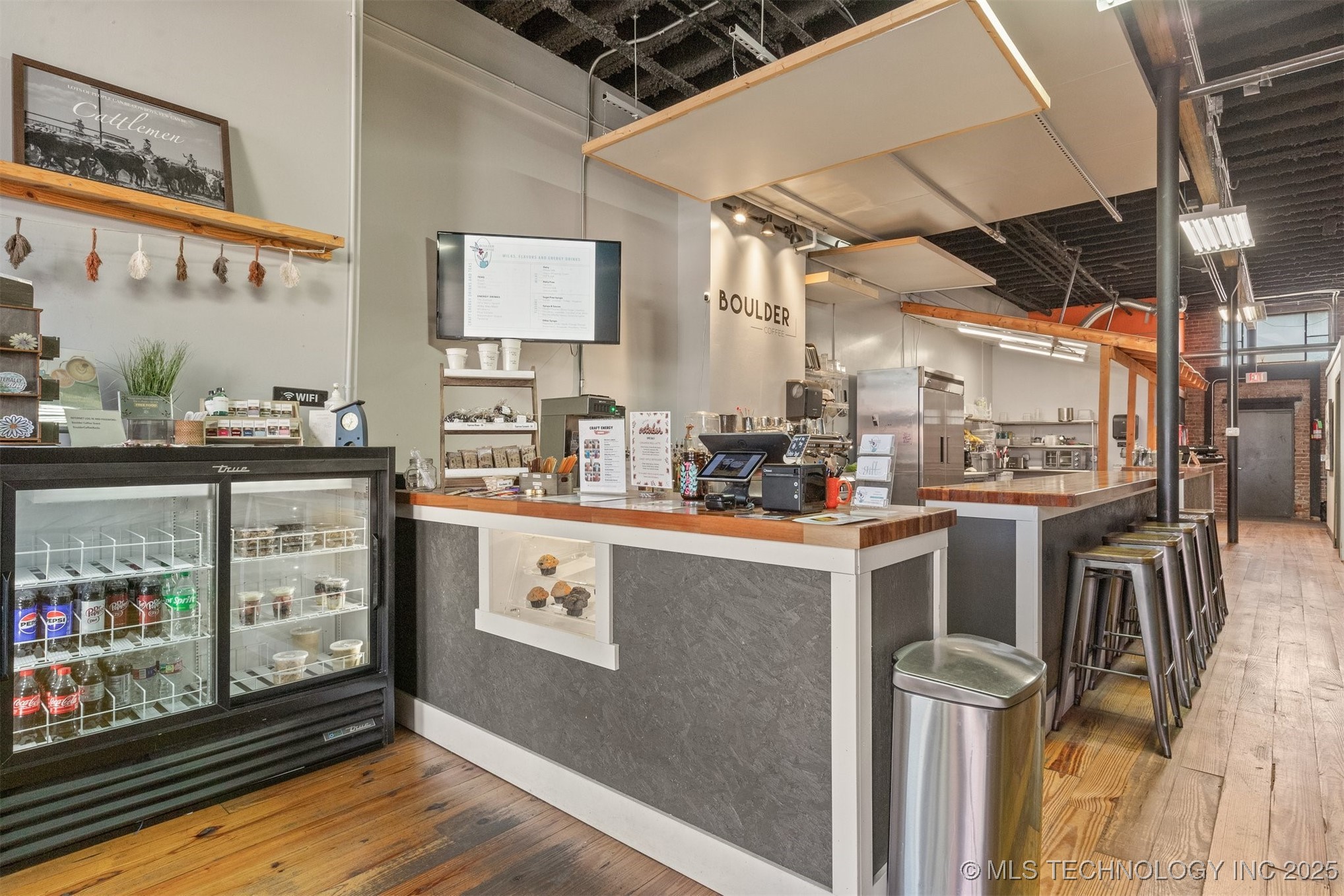 118 N Main Street Property Photo 10