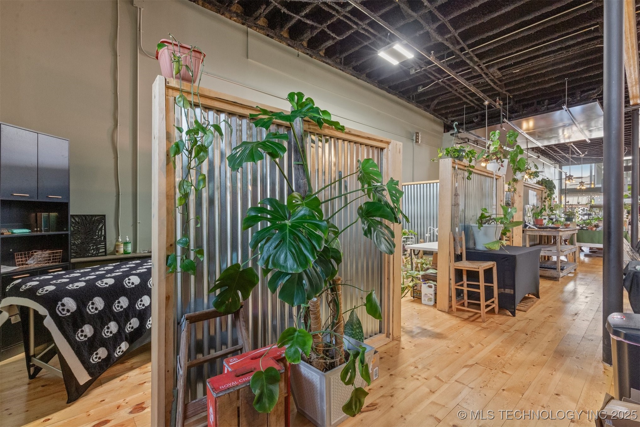 118 N Main Street Property Photo 27