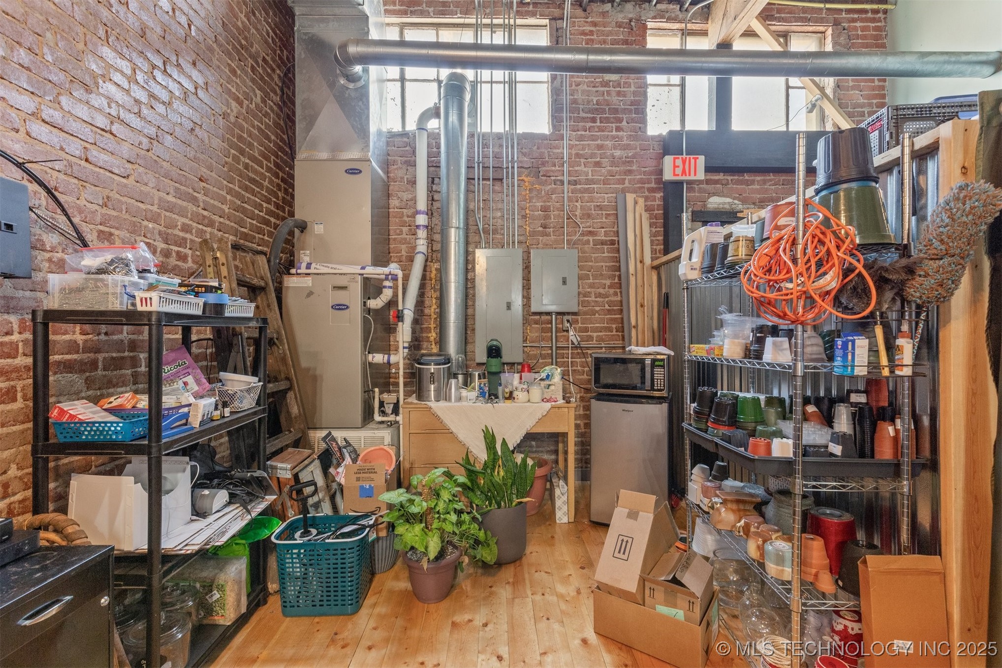 118 N Main Street Property Photo 28